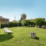 Sunshine Villa *