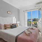 Sunshine Villa