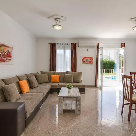 Villa Sunshine *