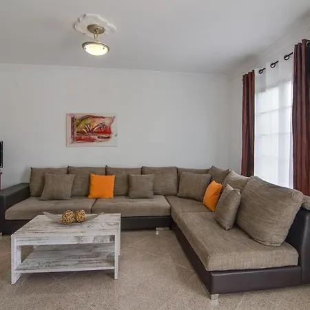 Villa Sunshine Olhos de Agua (Albufeira)